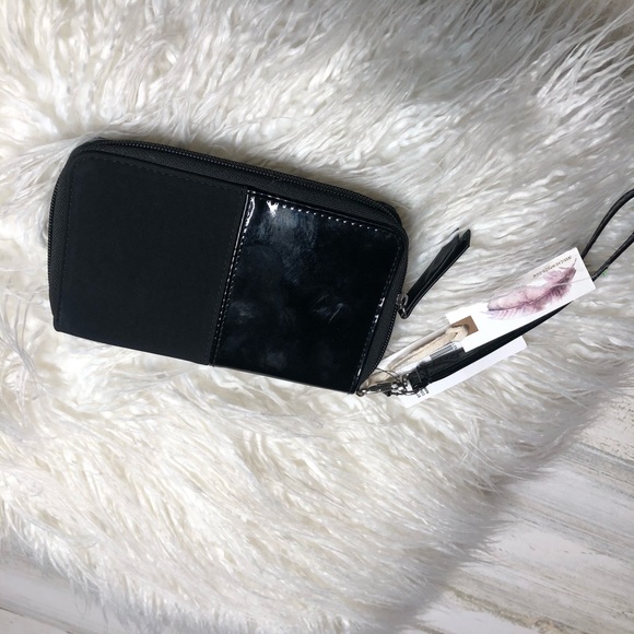 Jessica Simpson Black Wristlet Clutch Wallet NEW - Picture 7 of 8